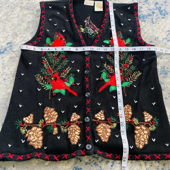 Vintage Bobbie Brooks Christmas Cardinal Button Down Sweater Vest - Picture 6 of 9